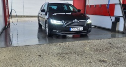 Prodaje se Škoda Superb Combi 2.0 tdi