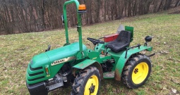 Vinogradsko voćarski traktor Ferrari