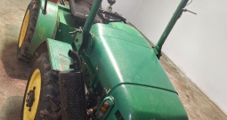 Vinogradsko voćarski traktor Ferrari