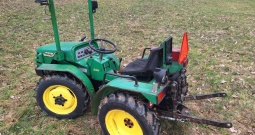 Vinogradsko voćarski traktor Ferrari