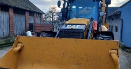 Kombinirka Caterpillar 434F2