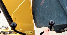 Kombinirka Caterpillar 434F2