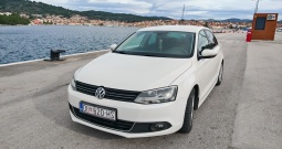 Prodajem VW Jettu 1.6 TDI Comfortline
