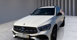 Mercedes-Benz GLC 300e 2xAMG, Night, park assist