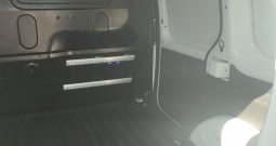 Prodajem Renault Kangoo 2020 god 1.5dci reg 9mj2026, 176000tkm