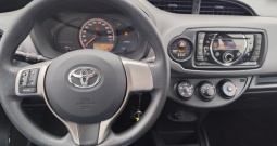 Toyota Yaris 2016 g 1,0 VVT-i Basic . Reg do 1./2027.
