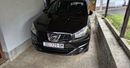 Prodajem Nissan Qashqai 1.6 DCI