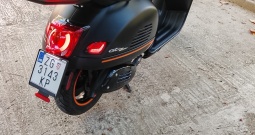 Piaggio vespa GTS 300 Supertech, ABS, LCD ekran