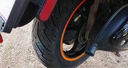 Piaggio vespa GTS 300 Supertech, ABS, LCD ekran