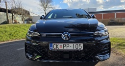 VW Golf 8 Variant 2.0, R-line