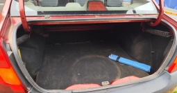 Prodajem Daciu Logan 1,4 benzinca