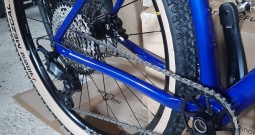 Bicikl 29", hardtail, karbonska rama