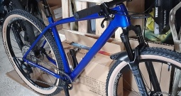 Bicikl 29", hardtail, karbonska rama