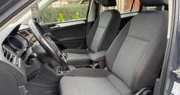 VW Tiguan 1, 5 tsi life *novi model* 52.000 km* led *hr auto * 1. Vl **