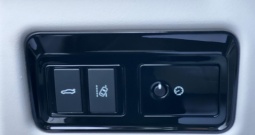 Jaguar XE 2.0 diesel portfolio automatik 180 ks full koža navigacija