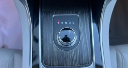 Jaguar XE 2.0 diesel portfolio automatik 180 ks full koža navigacija