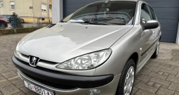 Peugeot 206, 1.4 benzin, 1. Vlasnik, samo 88.000 kilometara, automatska klima