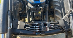 2011 New Holland T7040