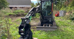 2018 Volvo ECR25D + transportna prikolica