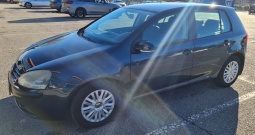 Golf V benzinac, odličan