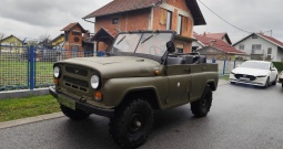 UAZ 469
