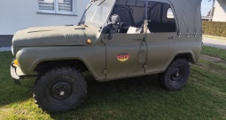 UAZ 469