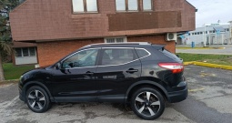 Nissan Qashqai 1.5 DCI, full oprema, u super stanju-leasing-kartice