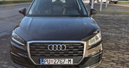 Prodajem osobni automobila Audi Q2