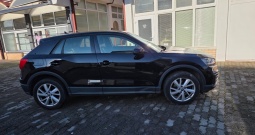 Prodajem osobni automobila Audi Q2