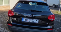 Prodajem osobni automobila Audi Q2