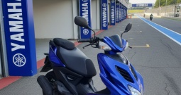 Yamaha Aerox 2. vlasnik 7500 pređenih kilometara očuvan