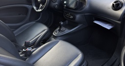 Smart EQ For Two 2021