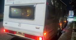 Kamp prikolica Detlheffs Buduin 5,70 m, klima, tenda