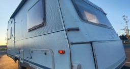 Kamp prikolica Detlheffs Buduin 5,70 m, klima, tenda