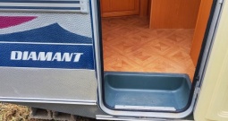 Kamp prikolica FEND 5,5 m, 2000 g.