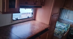 Kamp prikolica Njem. LMC 6,5×2.5 m,izvrsna.sniženo,HR reg.mog.dostava