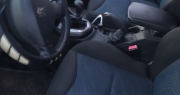 Peugeot 308, 1, 4vti, 72 kw, 98 ks, 2010.g., 320 000 km