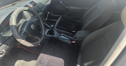 VW Golf V 1. 9 tdi