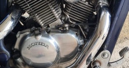 Honda VT 600 shadow C