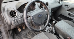 Prodajem ford fiestu 1.4 TDCI