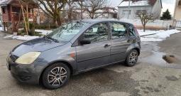 Prodajem ford fiestu 1.4 TDCI