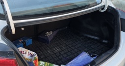 Hyundai Elantra 1.6, 132 ks