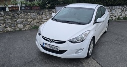Hyundai Elantra 1.6, 132 ks