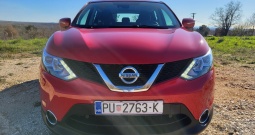 Nissan Qashqai 1.5 dCi, napravljen veliki servis, dupli set guma