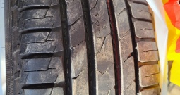 Nissan Qashqai 1.5 dCi, napravljen veliki servis, dupli set guma