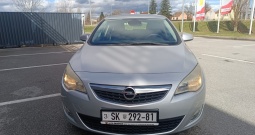 Opel Astra 1.7 cdti cosmo-kartice