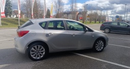 Opel Astra 1.7 cdti cosmo-kartice