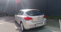 Opel Astra 1.7 cdti cosmo-kartice