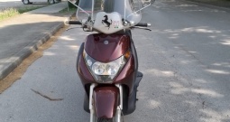 Piaggio Beverly 200