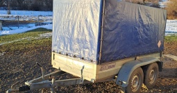 Auto prikolica sa ceradom